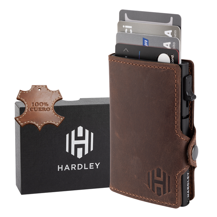 png_1500x1500_68489752